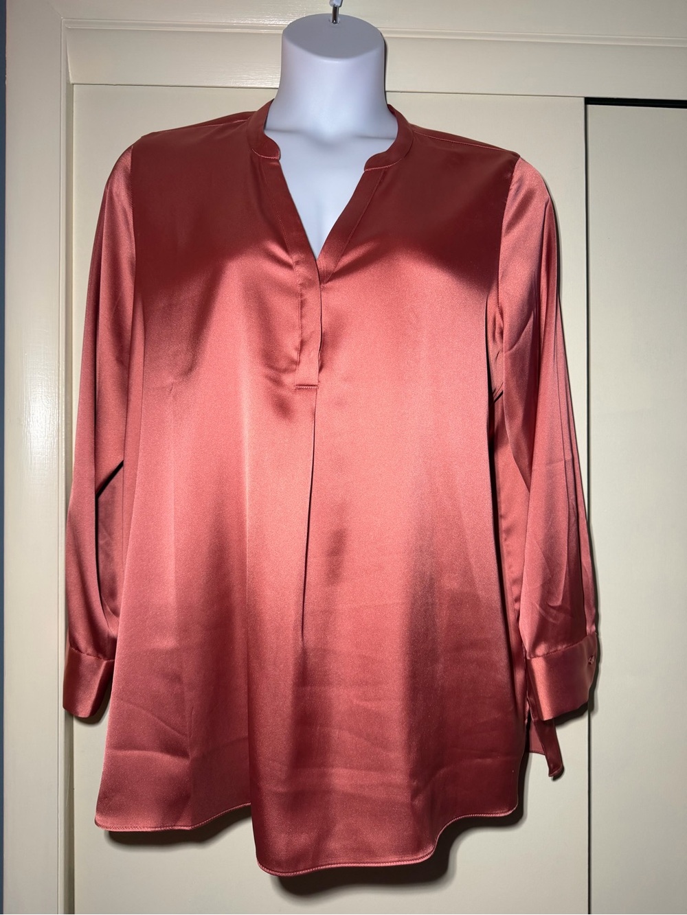 Alfani Satin V-Neck Blouse - Rust/Cooper size XL NWT